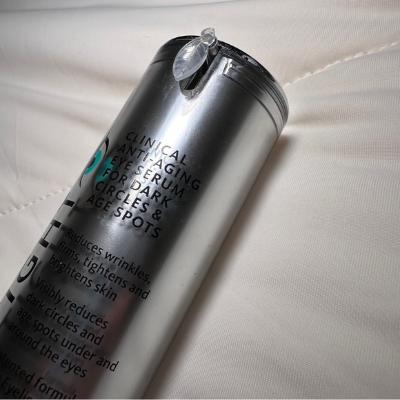 Tight eye Clinical Anti-Aging Eye Serum - Picture 4 of 8